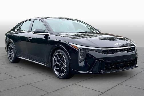 Aurora Black Pearl 2025 Kia K4 GT-Line