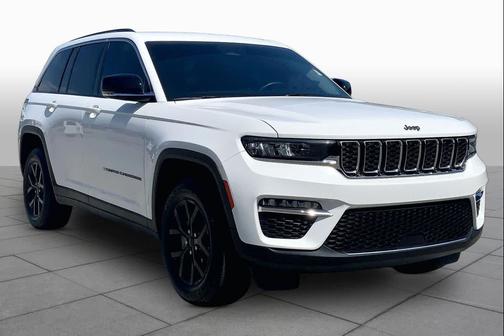 Bright White Clearcoat 2023 Jeep Grand Cherokee Limited