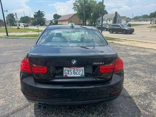 2013 BMW 328 328i Sedan 4D