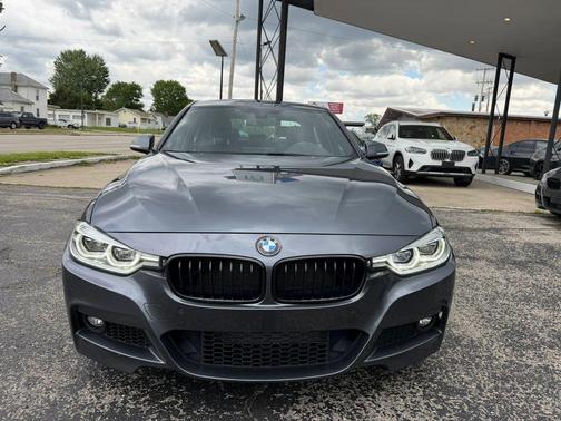 Mineral Gray Metallic 2018 BMW 340 xDrive