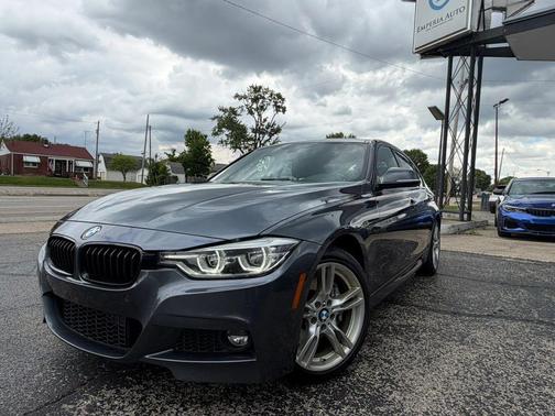 Mineral Gray Metallic 2018 BMW 340 xDrive