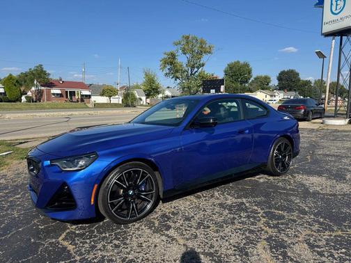 2022 BMW M240 i xDrive