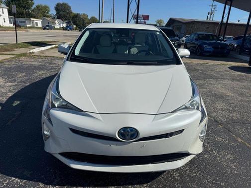 2018 Toyota Prius Four Touring