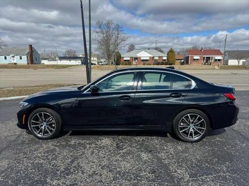2021 BMW 330e Base