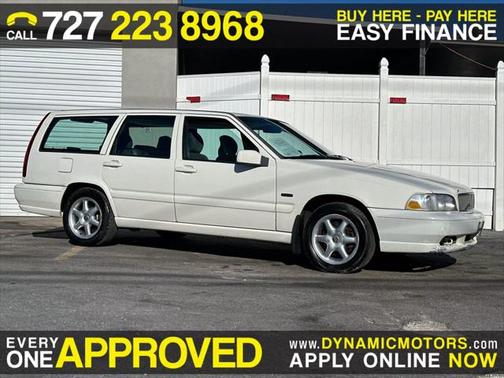 1998 Volvo V70 Wagon 4D