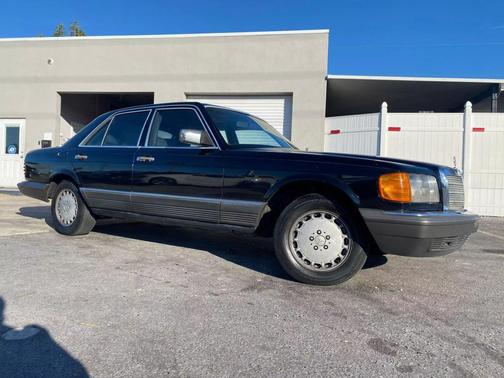 1983 Mercedes-Benz S-Class 300SD