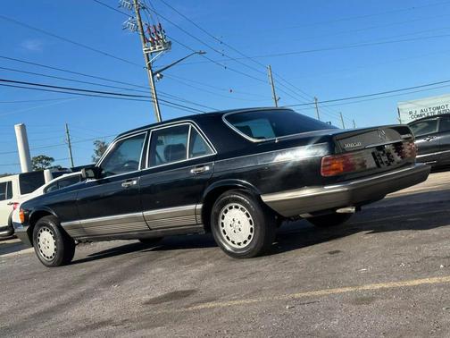 1983 Mercedes-Benz S-Class 300SD