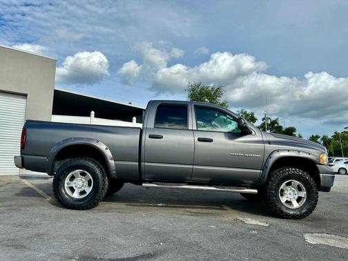 2005 Dodge Ram 2500 SLT Quad Cab