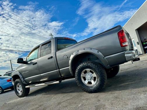 2005 Dodge Ram 2500 SLT Quad Cab