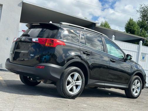 2013 Toyota RAV4 Sport