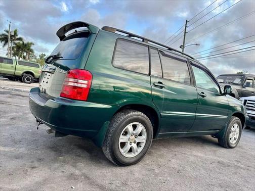 2001 Toyota Highlander Base