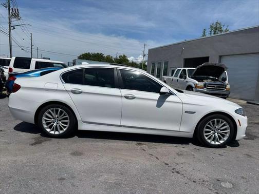 2014 BMW 528 i xDrive