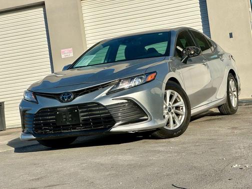 2021 Toyota Camry LE