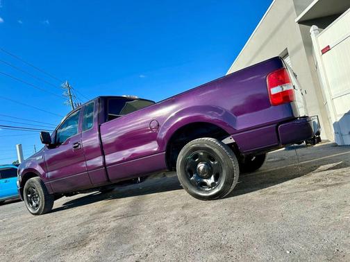 2006 Ford F-150 XL Pickup 2D 6 1/2 ft