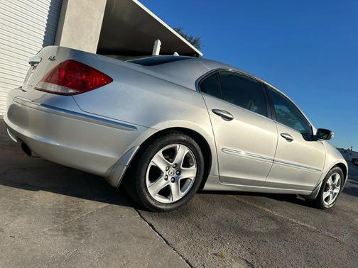 2005 Acura RL 3.5