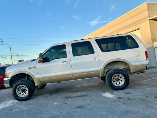 2000 Ford Excursion Limited
