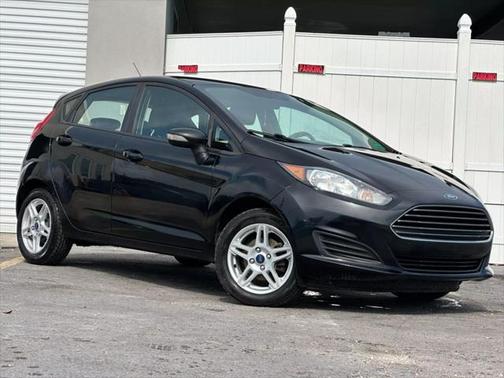 2018 Ford Fiesta SE Hatchback 4D