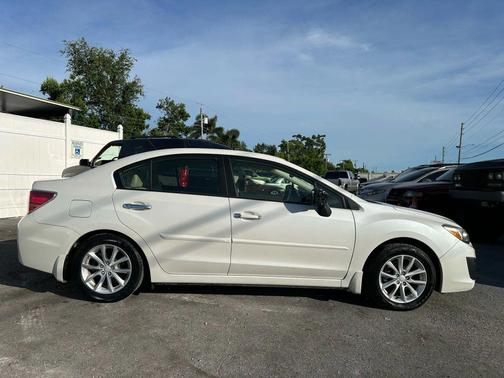 2013 Subaru Impreza 2.0i Premium