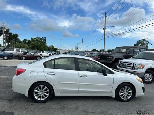 2013 Subaru Impreza 2.0i Premium