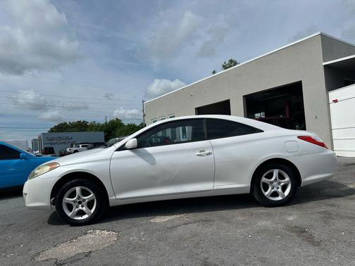 Arctic Frost Pearl 2004 Toyota Camry Solara SLE