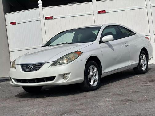 Arctic Frost Pearl 2004 Toyota Camry Solara SLE