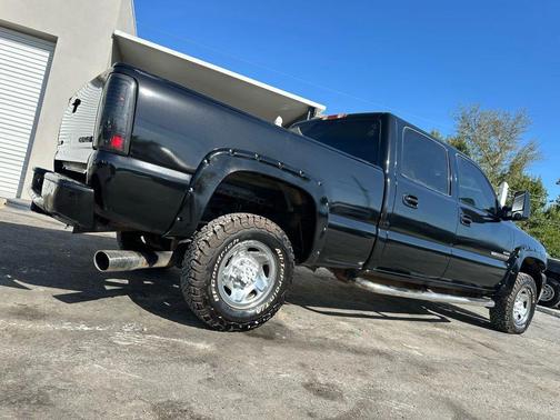 Onyx Black 2002 GMC Sierra 2500 SLE H/D Crew Cab