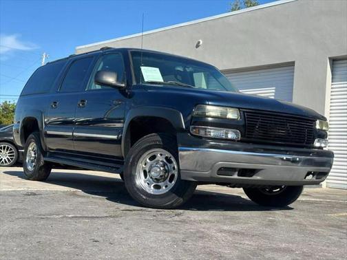 2004 Chevrolet Suburban 1500 LT