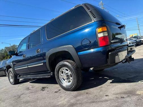 2004 Chevrolet Suburban 1500 LT