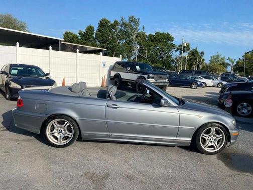 2005 BMW 330 330Ci Convertible 2D