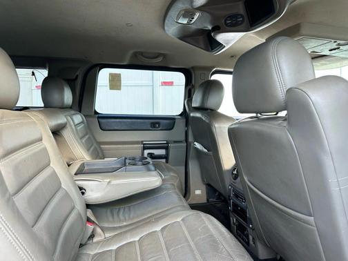 2003 Hummer H2 Base