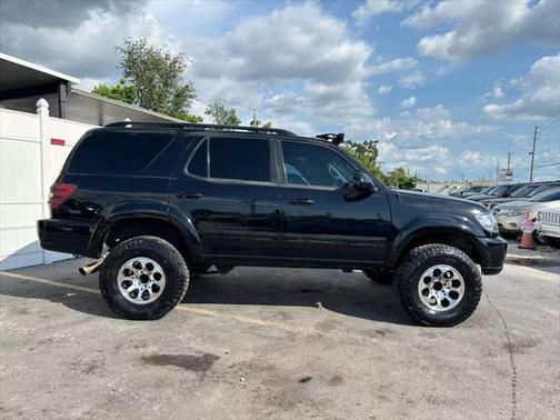 2002 Toyota Sequoia SR5