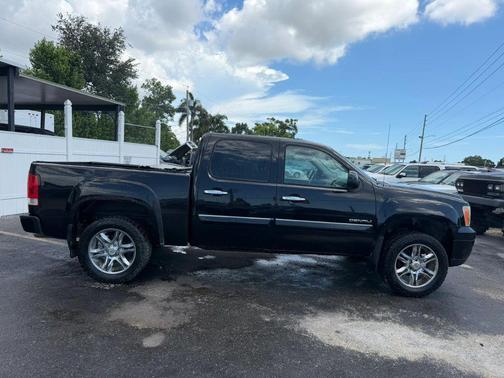 Onyx Black 2011 GMC Sierra 1500 Denali