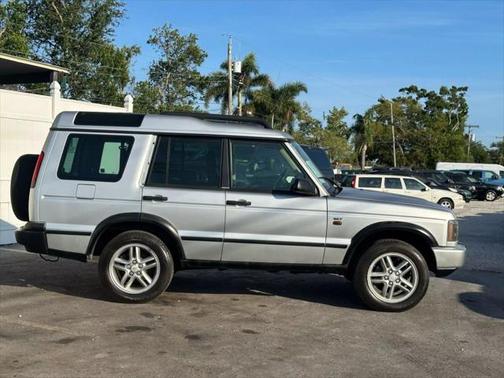2004 Land Rover Discovery SE Sport Utility 4D