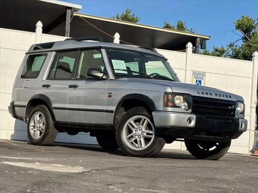 2004 Land Rover Discovery SE Sport Utility 4D