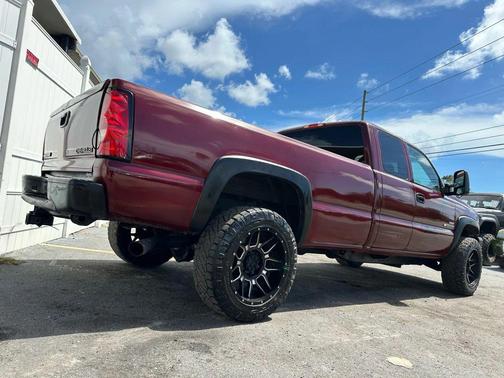 2003 Chevrolet Silverado 2500 LS Extended Cab