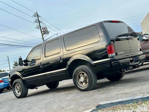 2002 Ford Excursion Sport Utility 4D