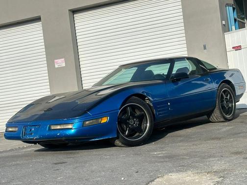 Blue 1994 Chevrolet Corvette Base