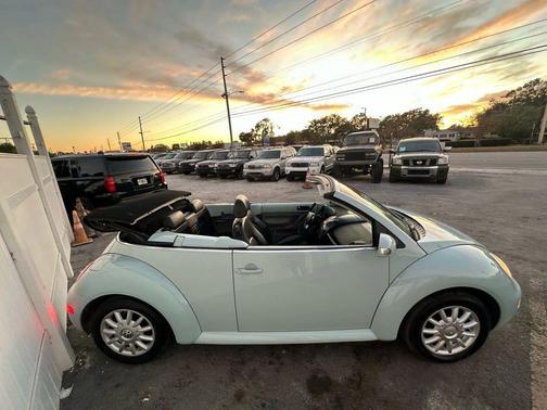 2004 Volkswagen New Beetle GLS