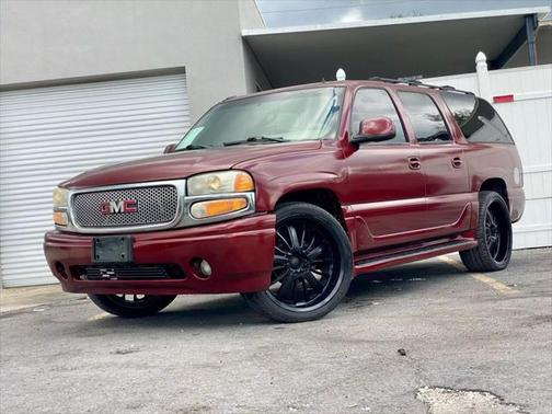 2002 GMC Yukon XL Denali