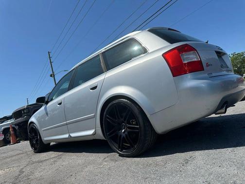 2005 Audi S4 Avant Quattro Wagon 4D