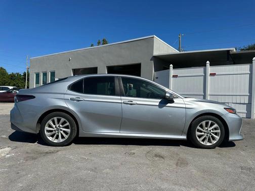 2021 Toyota Camry LE