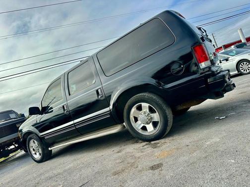 2000 Ford Excursion Sport Utility 4D