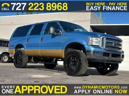 2005 Ford Excursion XLS Sport Utility 4D