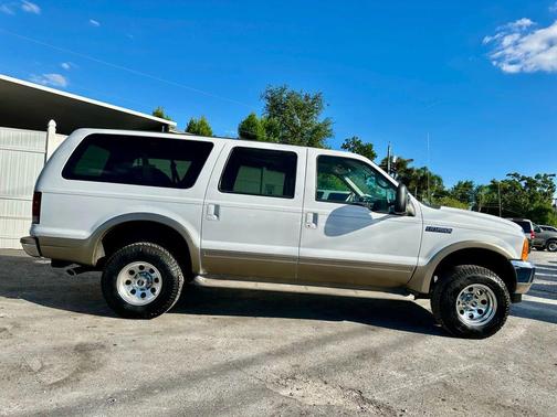 2000 Ford Excursion Limited
