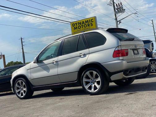 Titanium Silver Metallic 2006 BMW X5 4.8is