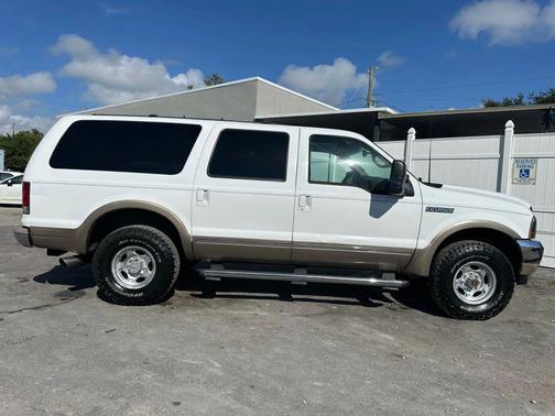 2002 Ford Excursion Sport Utility 4D