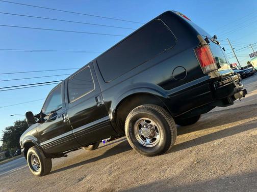 2002 Ford Excursion Sport Utility 4D