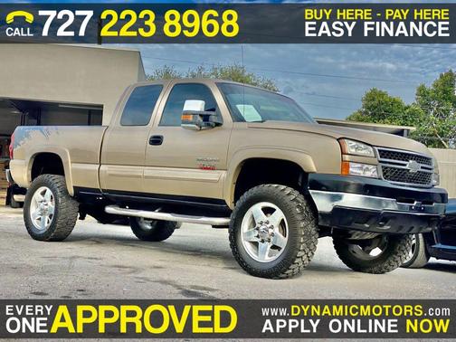 2005 Chevrolet Silverado 2500 LS H/D Extended Cab