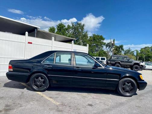 1999 Mercedes-Benz S-Class S 320 SWB Sedan 4D