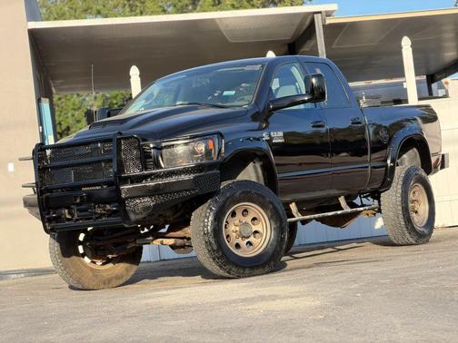 Black 2008 Dodge Ram 2500 SLT Quad Cab